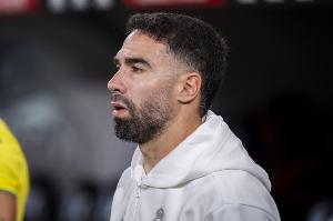 官方：卡瓦哈尔右膝关节存在游离体，将接受关节镜检查