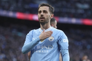 鲁伊-科斯塔谈B席：没有人能保证带回他，而且现在他是曼城队长