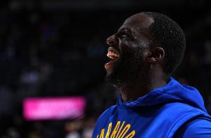 追梦：李哥复出后科尔仍让我首发时 我心里爽坏了但装作面无表情