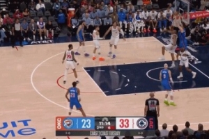 双塔连线！霍姆格伦送抛传 哈滕起飞空接双手暴扣