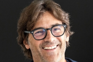 迪马济奥：瓦诺利今日抵达佛罗伦萨，签约至赛季结束+续约选项